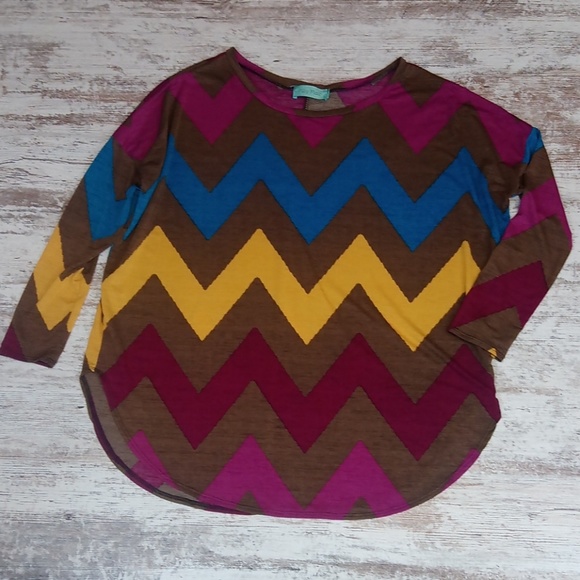 Filly Flair Multi Color Aztec Flowy Blouse Top - Picture 1 of 7